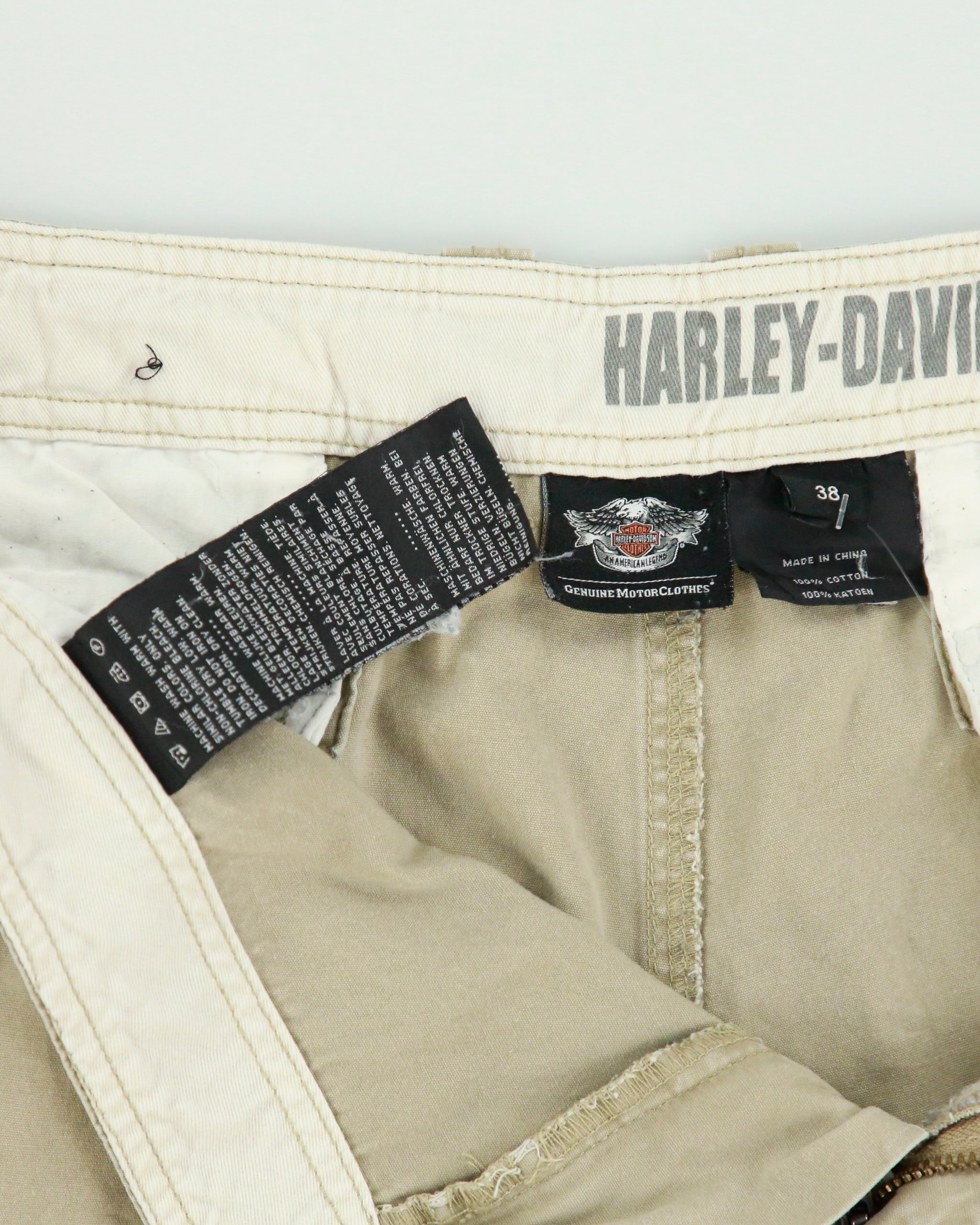 Vintage Y2K 00s Harley Davidson Baggy Multi Pocket Cargo Shorts - W38