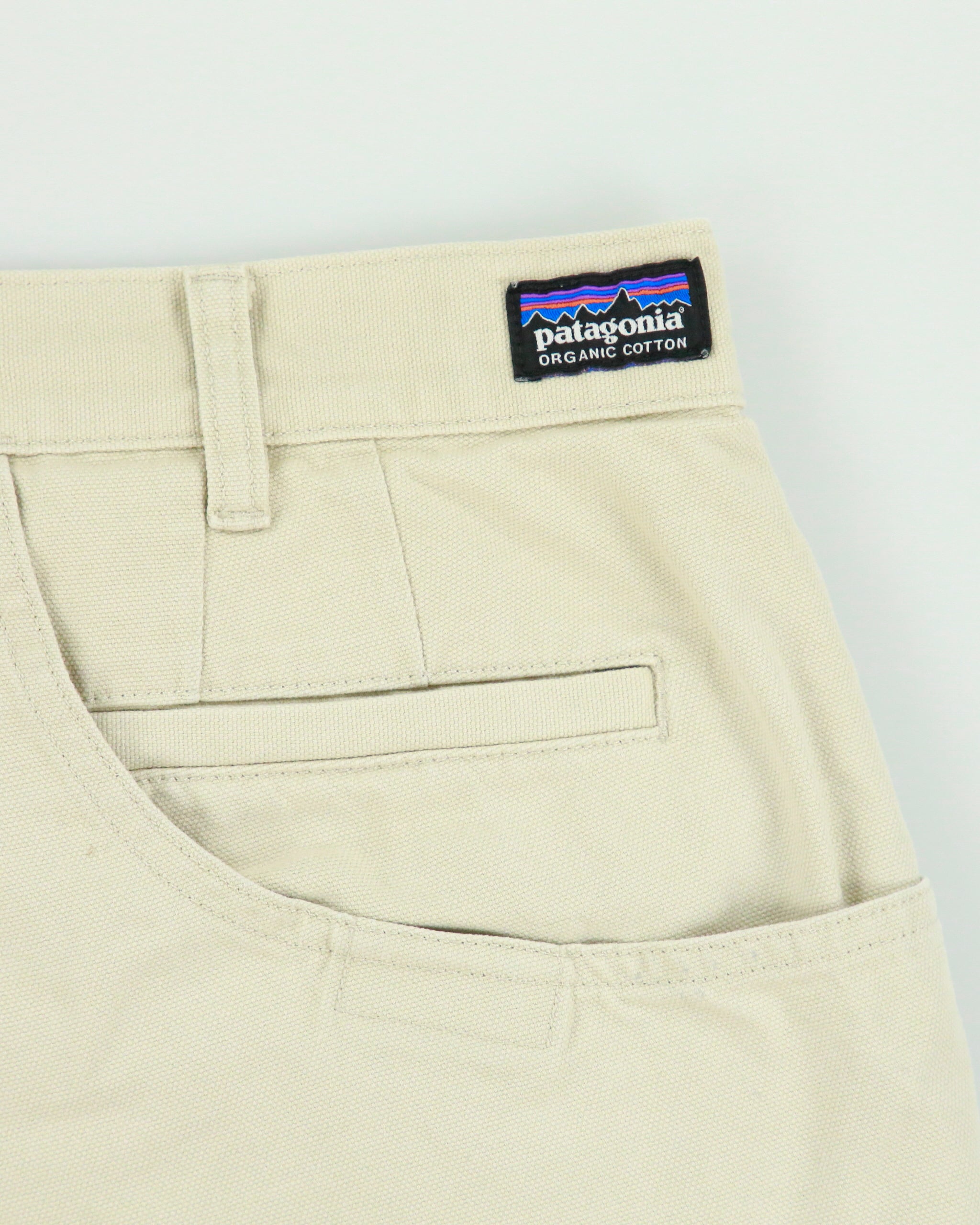 Vintage 2000s Patagonia Women's Organic Cotton Canvas Bermuda Shorts - W39