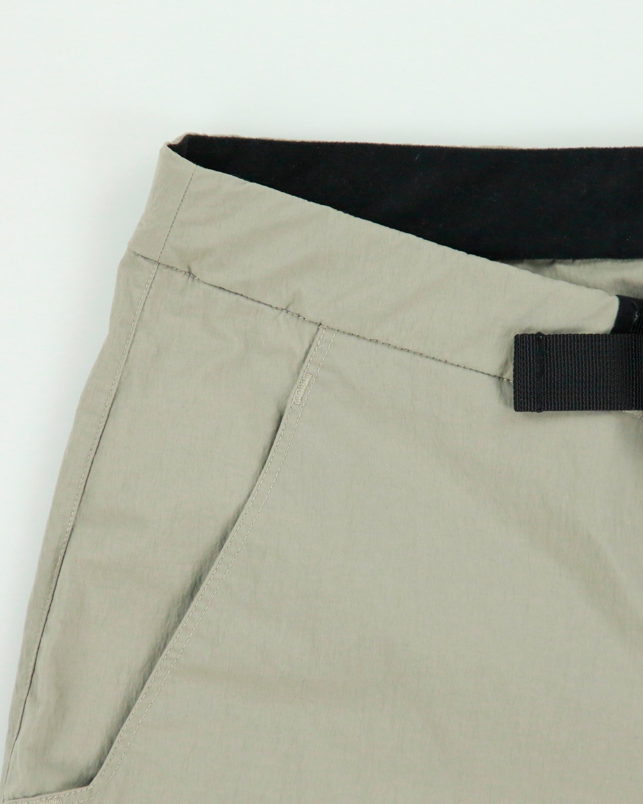 Vintage Arc'teryx Soft Shell technical Shorts - W31