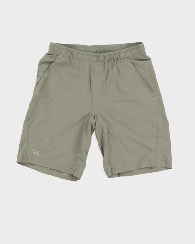 Arc'teryx Grey Utility Shorts - W32