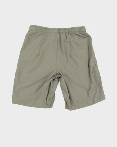 Arc'teryx Grey Utility Shorts - W32