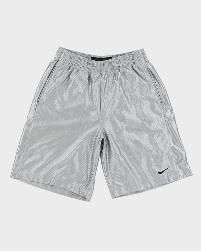 ウェア 00s NIKE buggy basketball shorts silver Nike Silver Basketball Shorts - M – Rokit
