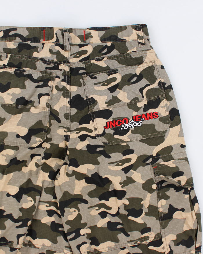 Vintage 90's JNCO Jeans Camouflage Shorts - 34