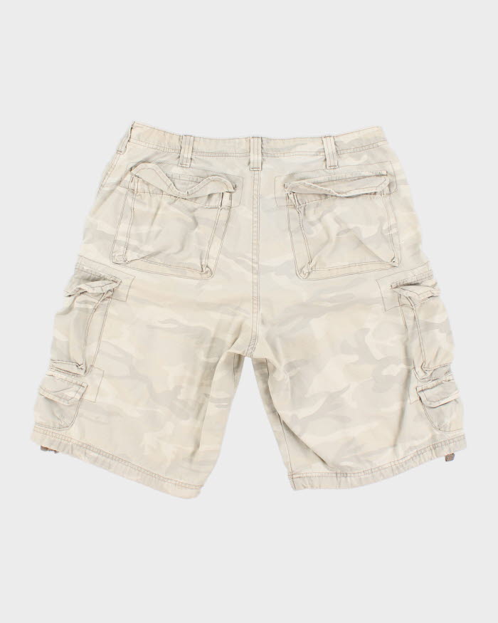 Vintage 90's Lee Camouflage Cargo Shorts - W36