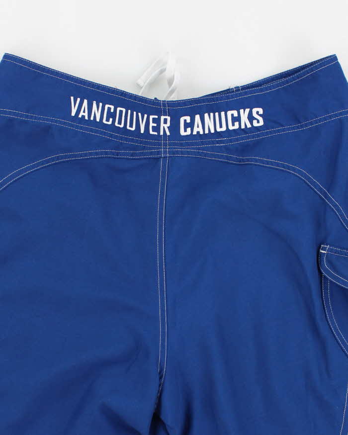 Men's Vancouver Canucks Shorts - M