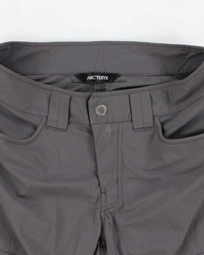 Arc'teryx Grey Men's Shorts - W28