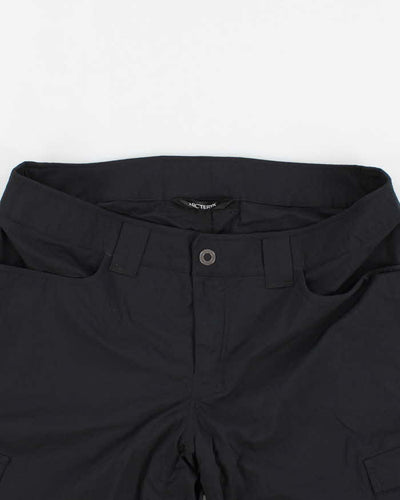 Arc'teryx Black Men's Shorts - W34