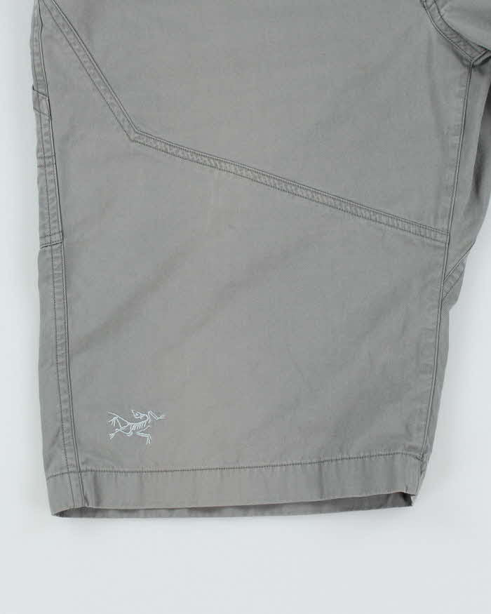 Arc'teryx Grey Shorts - W36