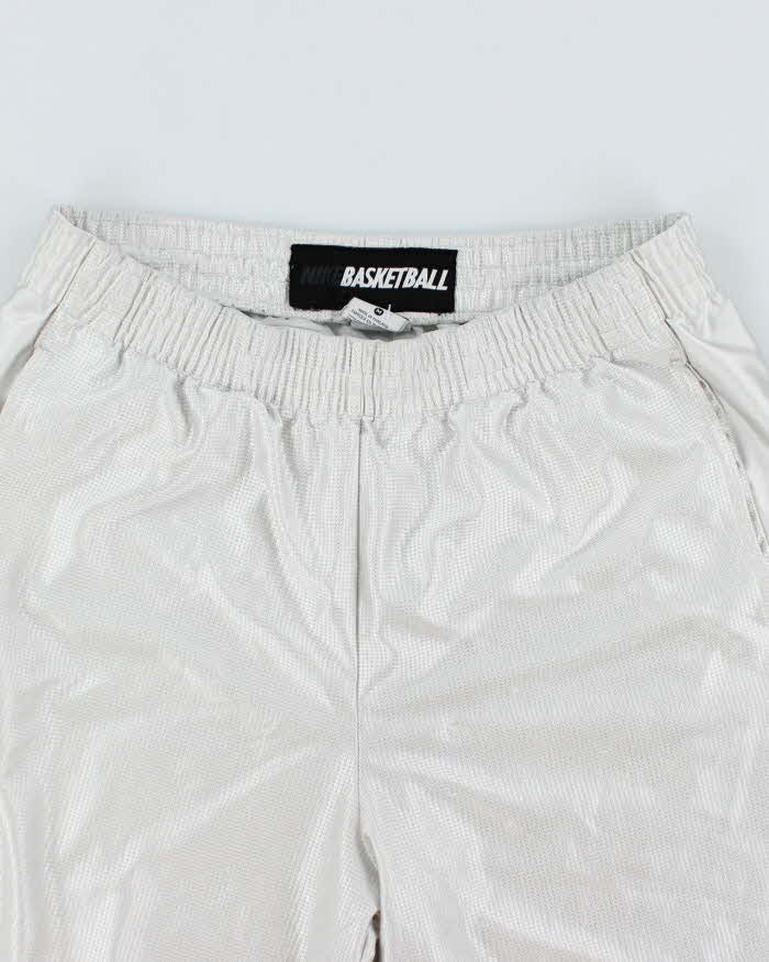 Vintage Nike Basketball Baggy Shorts - W28 L8
