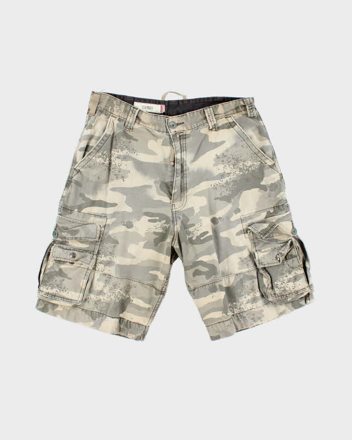 Y2K 00s Levi's Camouflage Baggy Cargo Shorts - W36