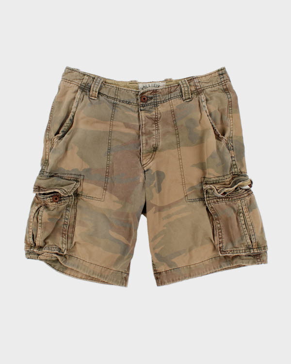 Y2K 00s Hollister Distressed Camouflage Cargo Shorts - W38