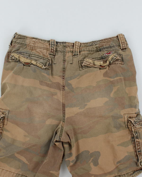 Y2K 00s Hollister Distressed Camouflage Cargo Shorts - W38