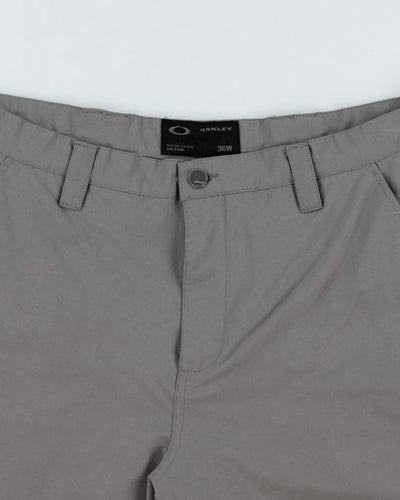 Y2k 00s Oakly Grey Shorts - W36