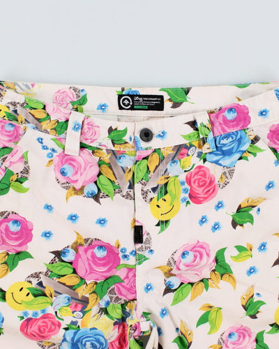 LRG White Pattern Shorts - W34
