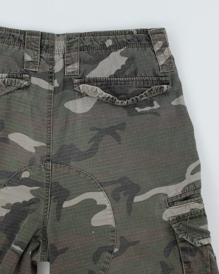 Champs Sports Gear Camouflage Cargo Shorts - W32