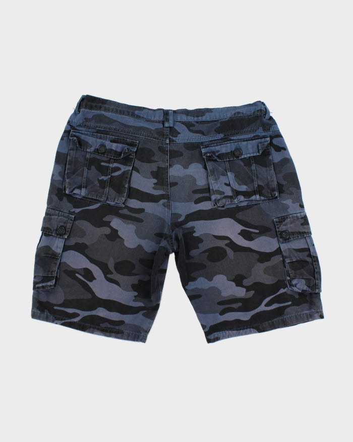 00s Faded Blue Camouflage Cargo Shorts - W38