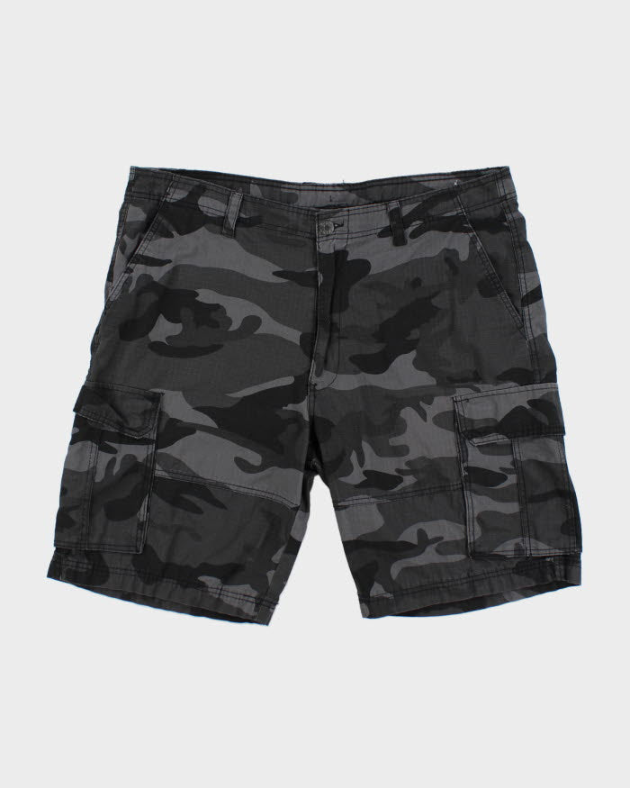 Champs Sports Gears Camouflage Cargo Shorts - W40
