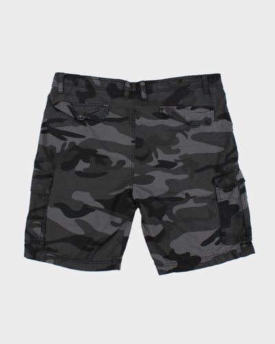 Champs Sports Gears Camouflage Cargo Shorts - W40