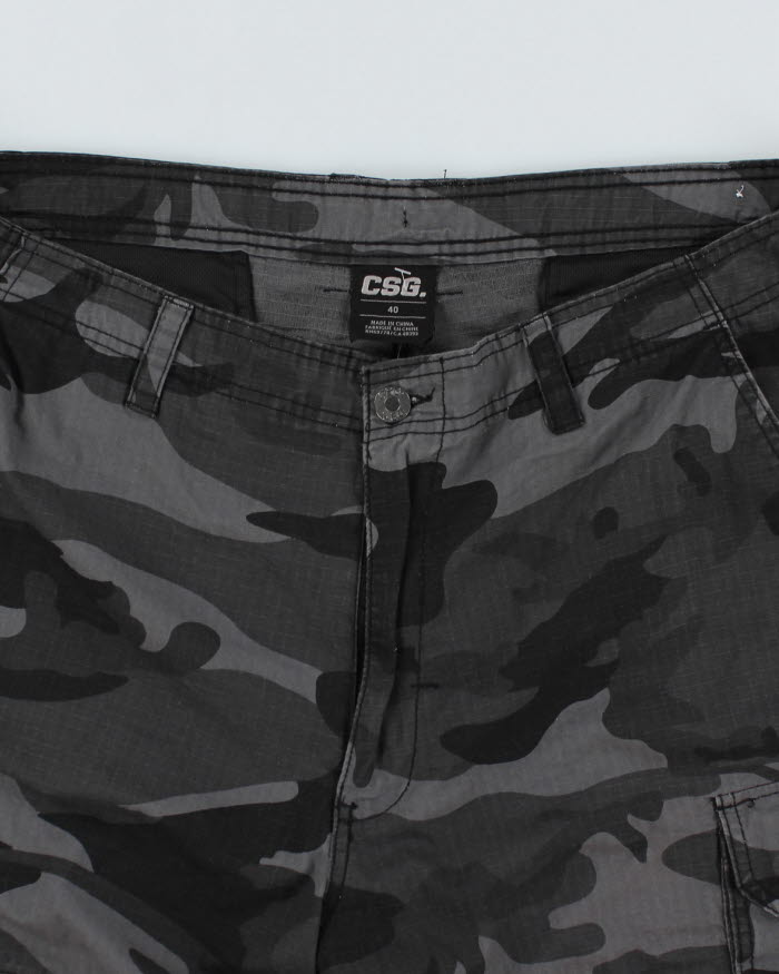 Champs Sports Gears Camouflage Cargo Shorts - W40