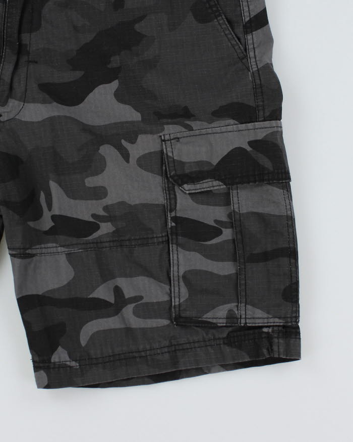 Champs Sports Gears Camouflage Cargo Shorts - W40