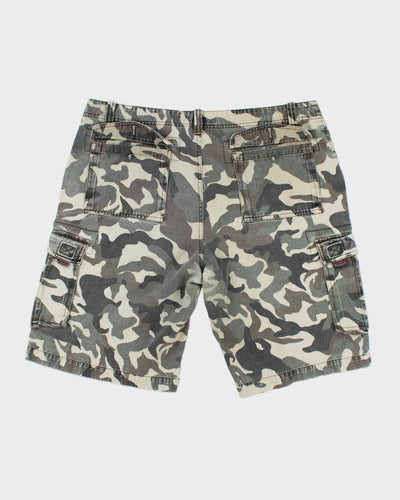 Y2k 00s Camouflage Cargo Shorts - W38