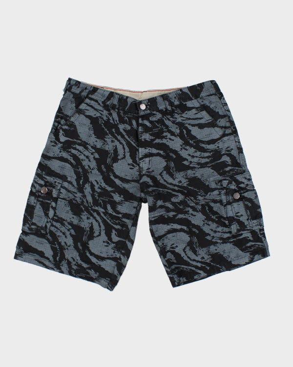 Y2k 00s Blue Camouflage Shorts - W40
