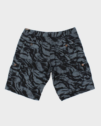 Y2k 00s Blue Camouflage Shorts - W40