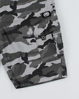 Y2k 00s Ecko Camouflage Shorts - W38