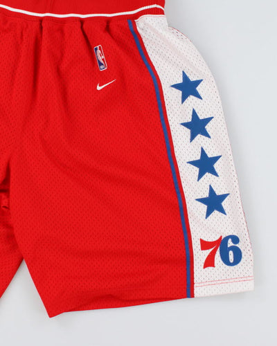 Vintage 90's Nike Philly 76ers Basketball Shorts - W34 L10