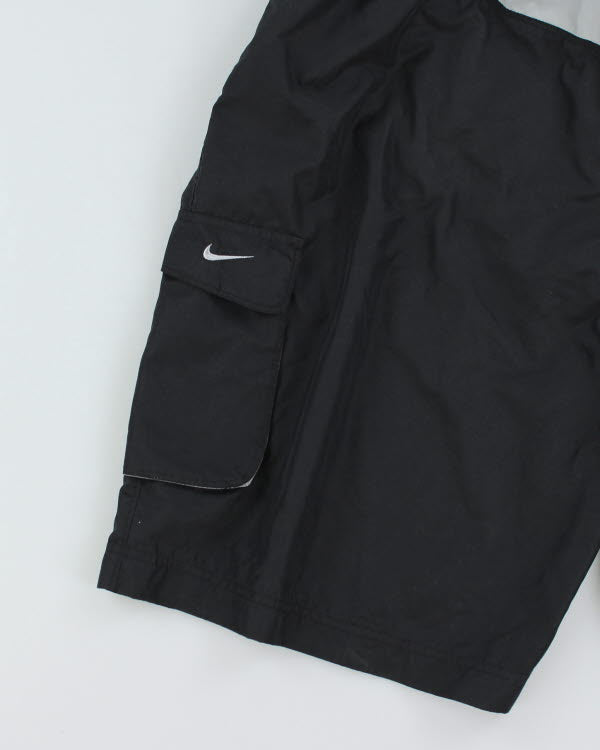 Vintage 2000s Nike Lightweight Cargo Shorts - W30 L10