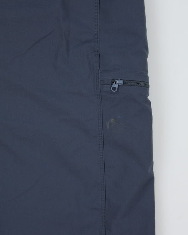 Arc'teryx Men's Belted Navy Shorts - W34