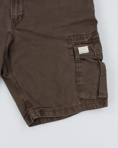 00s Levi's Brown Cargo Shorts - W40
