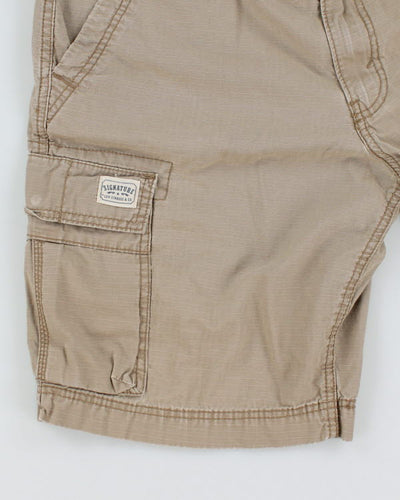 00s Levi's Beige Cargo Shorts - W34