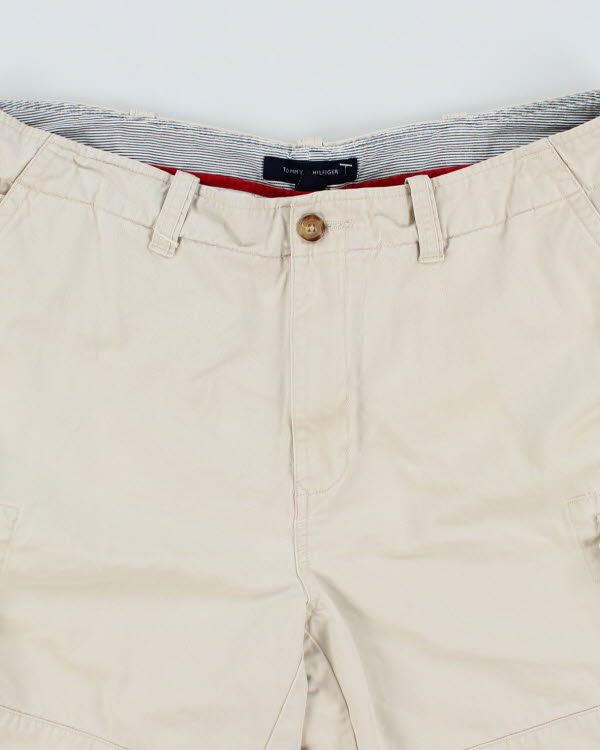 00s Tommy Hilfiger Cream Cargo Shorts - W36