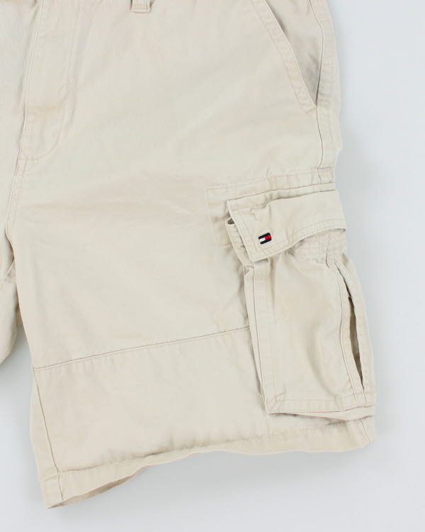 00s Tommy Hilfiger Cream Cargo Shorts - W36