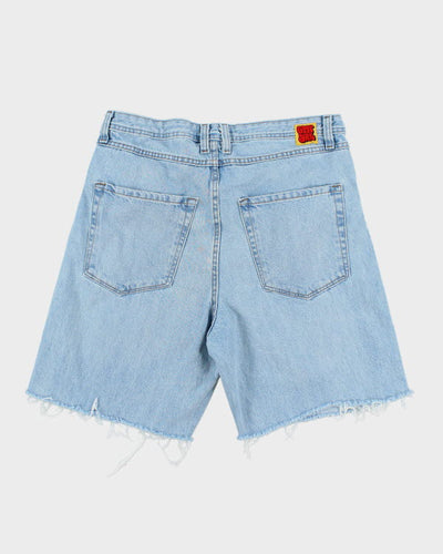 Vintage Y2K Empyre Cut Off Light Wash Denim Shorts W36 L8 – Rokit