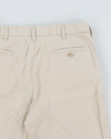 Vintage Dockers High Waisted Chino Shorts - W34 L9