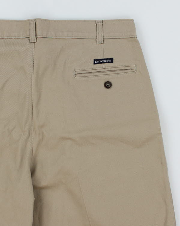 Vintage High Waisted Pleated Shorts - W34 L8
