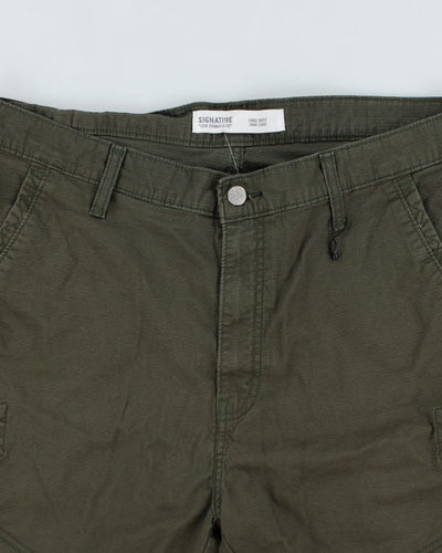 Vintage Levi's Baggy Cargo Shorts - W36 L9