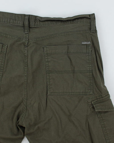 Vintage Levi's Baggy Cargo Shorts - W36 L9