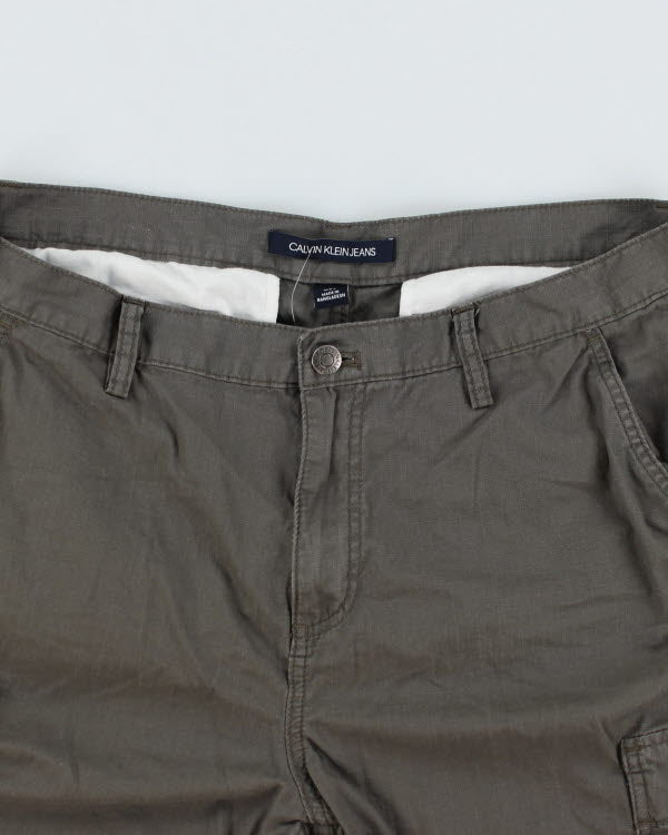 Vintage Calvin Klein Baggy Cargo Shorts - W34 L10
