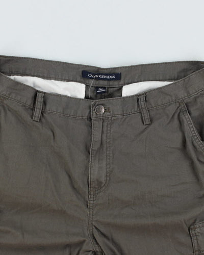 Vintage Calvin Klein Baggy Cargo Shorts - W34 L10