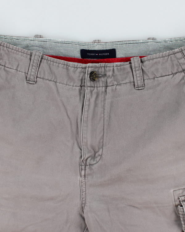 Vintage Y2K Tommy Hilfiger Baggy Cargo Shorts - W34 L9