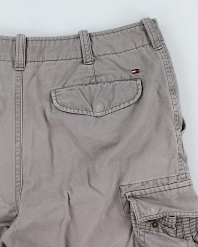 Vintage Y2K Tommy Hilfiger Baggy Cargo Shorts - W34 L9