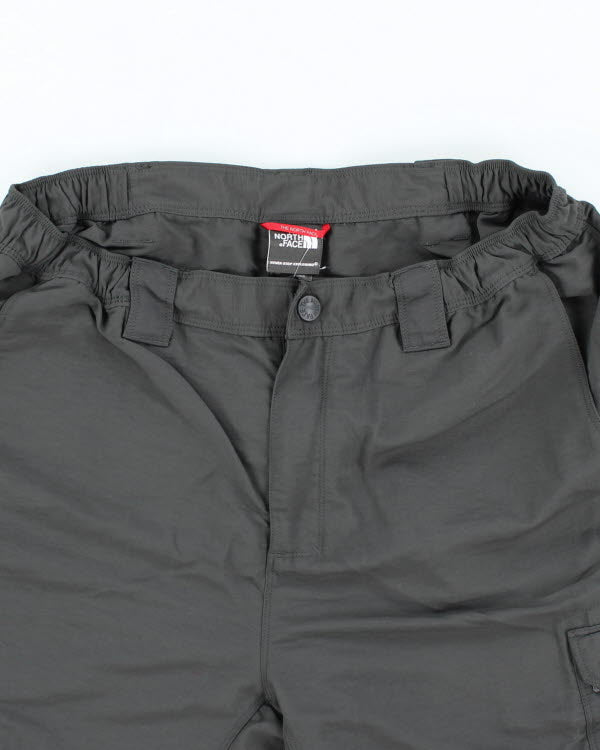 The North Face Elasticated Lightweight Cargo Shorts - W30 L9