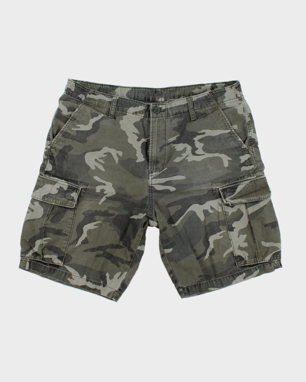 Vintage Camouflage Cargo Shorts - W40 L10