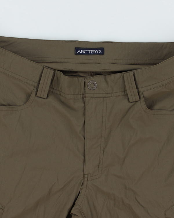Arc'teryx Khaki Shorts - W36
