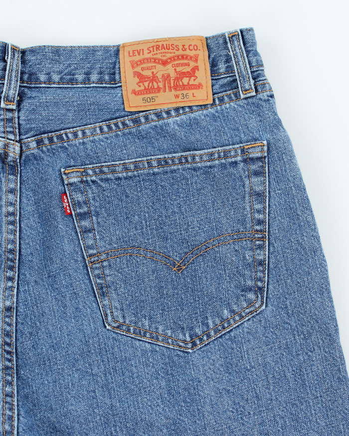 Vintage Levi's 505 Medium Wash Denim Shorts - W32 L10