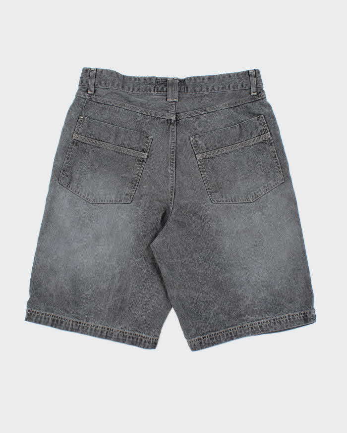 Vintage 2000's Champs Wide Leg Grey Faded Denim Shorts - W32 L11