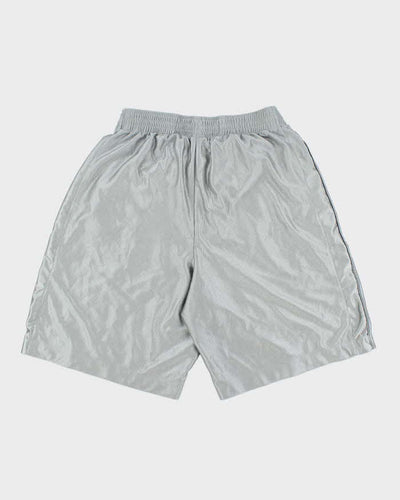 Vintage 90's Nike Basketball Oversized Sports Shorts - W28 L9